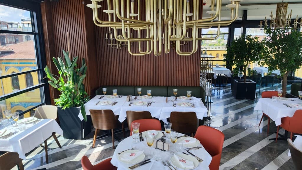 Gündüz teras ve rooftop kutlama alanı